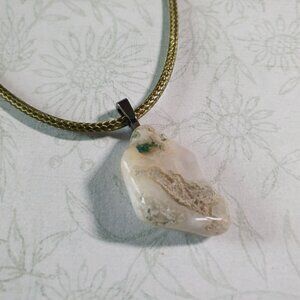 Agate Pendant Necklace With Adjustable Gold-Tone Chain Handcrafted Polished Ston